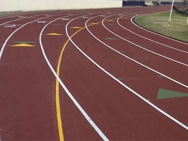 Pista sintética de atletismo construida en Mexicali